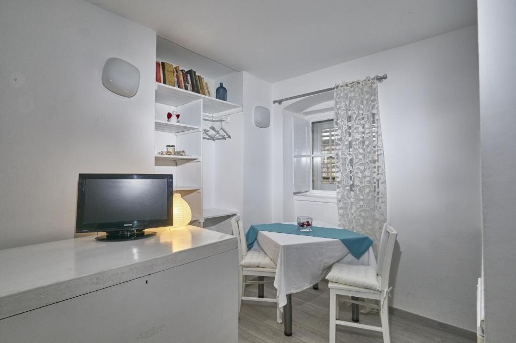 Old Town Finest Apartment Dubrovnik Bagian luar foto
